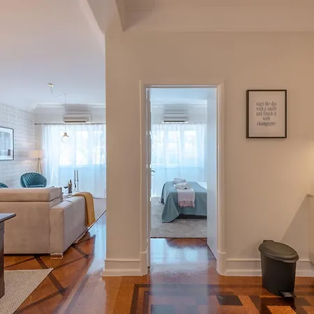 Apartment Sweet Sampaio